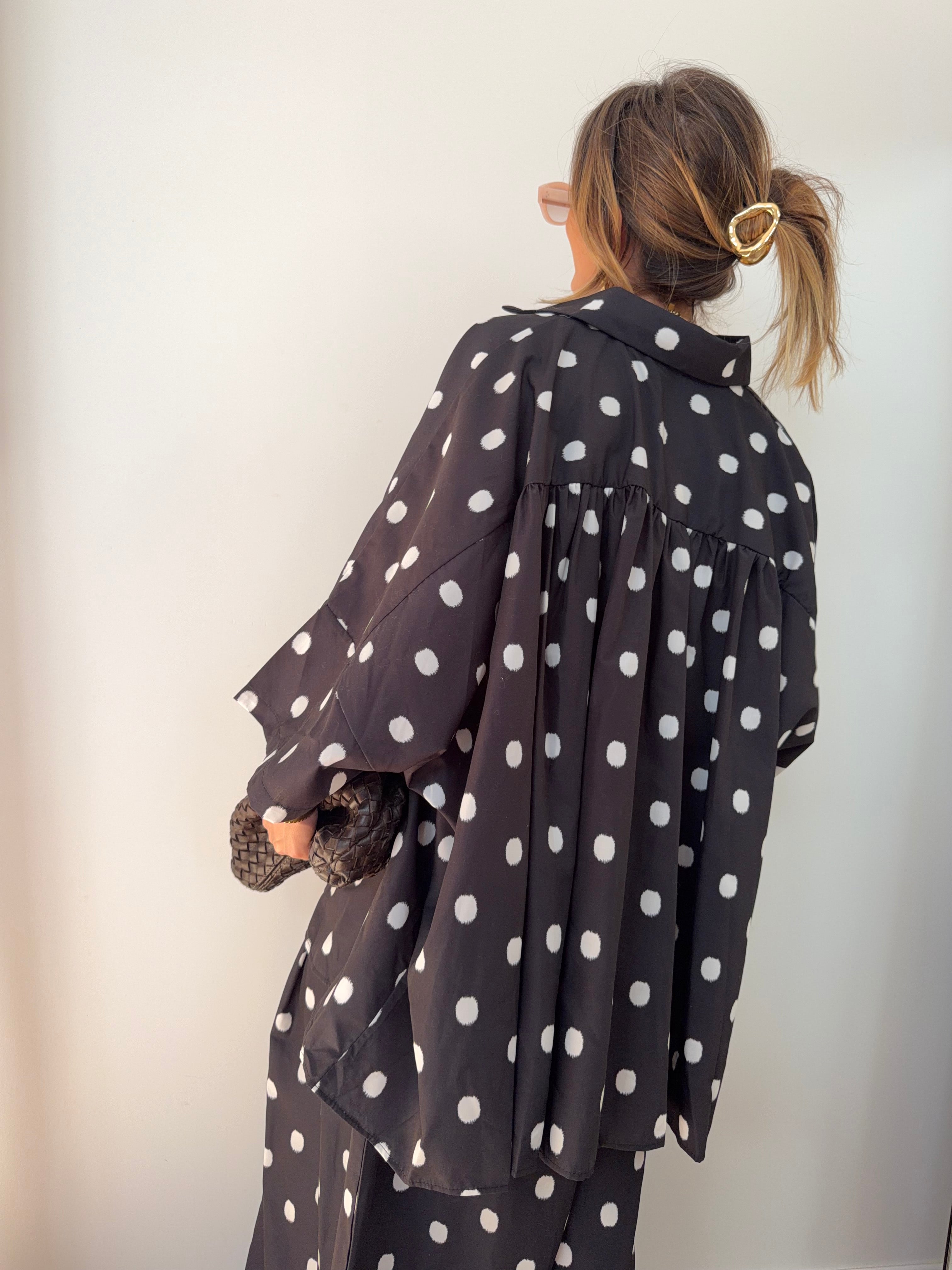 Chemise à gros pois - noire
