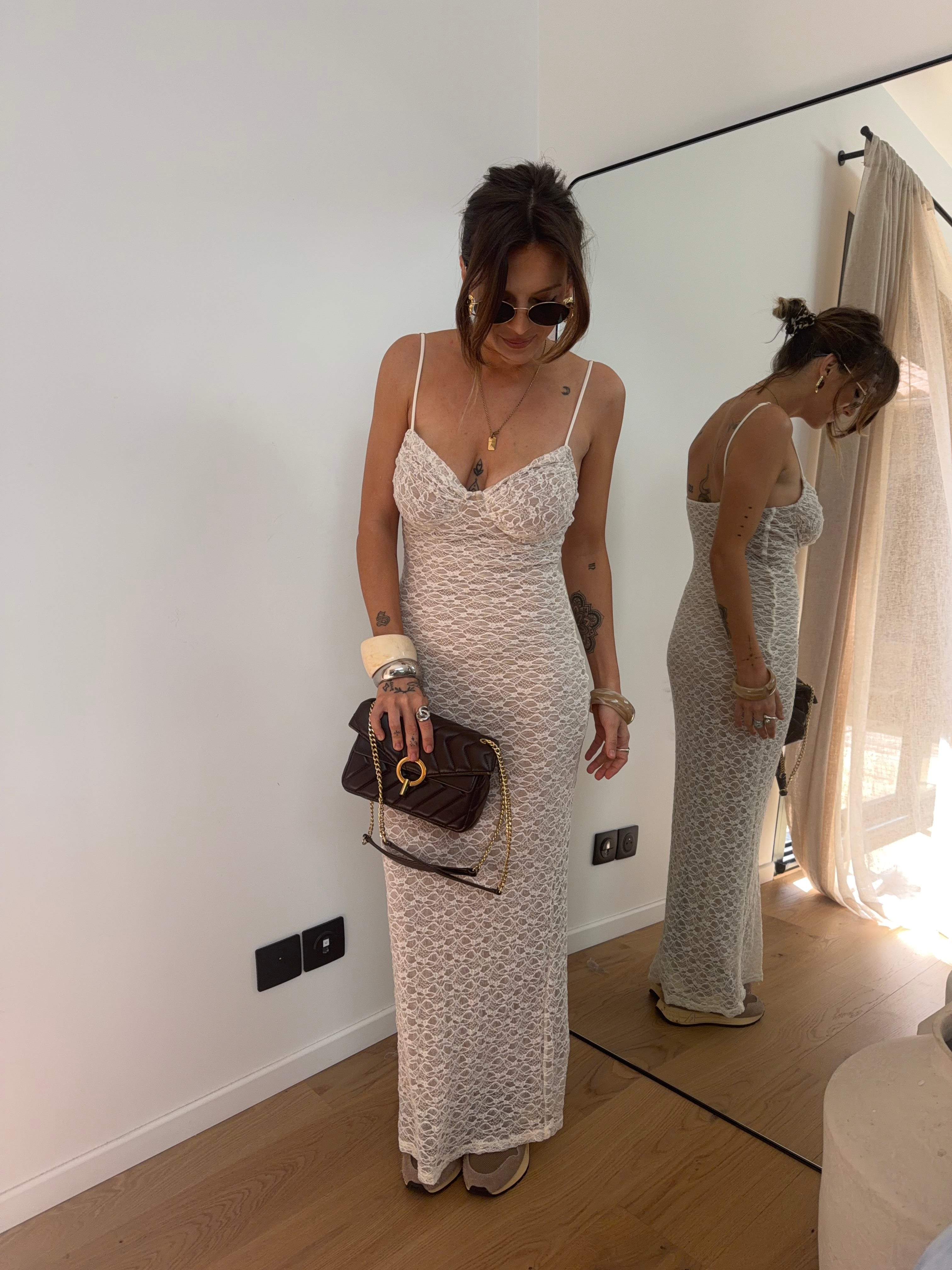 Robe longue en dentelle