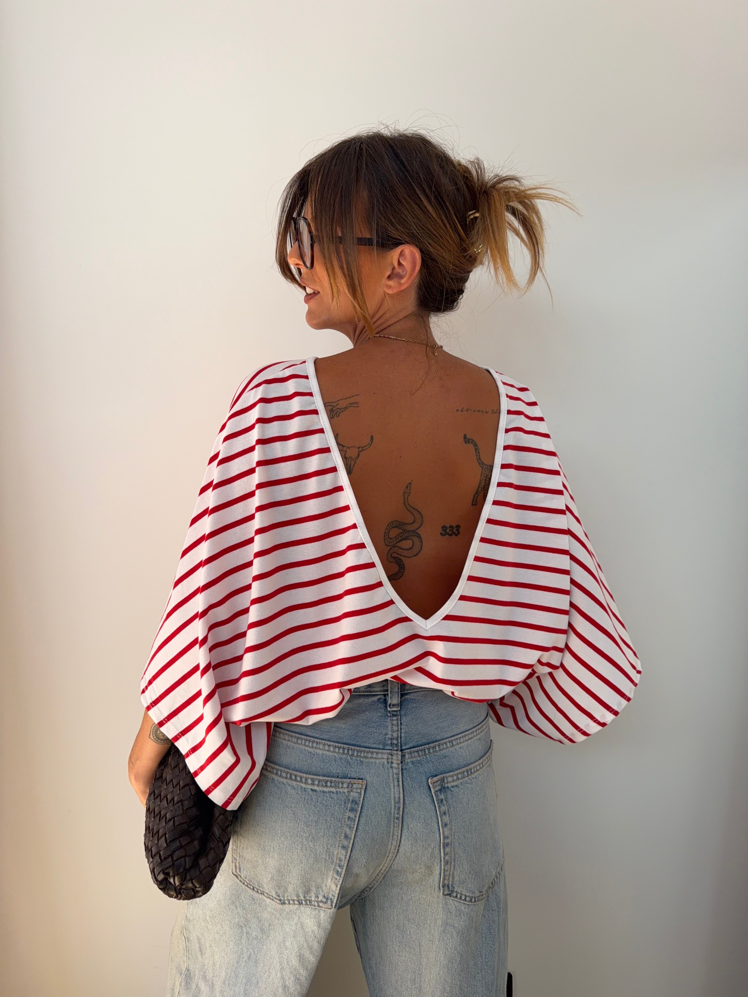 T-shirt dos nu V - blanc rayé rouge