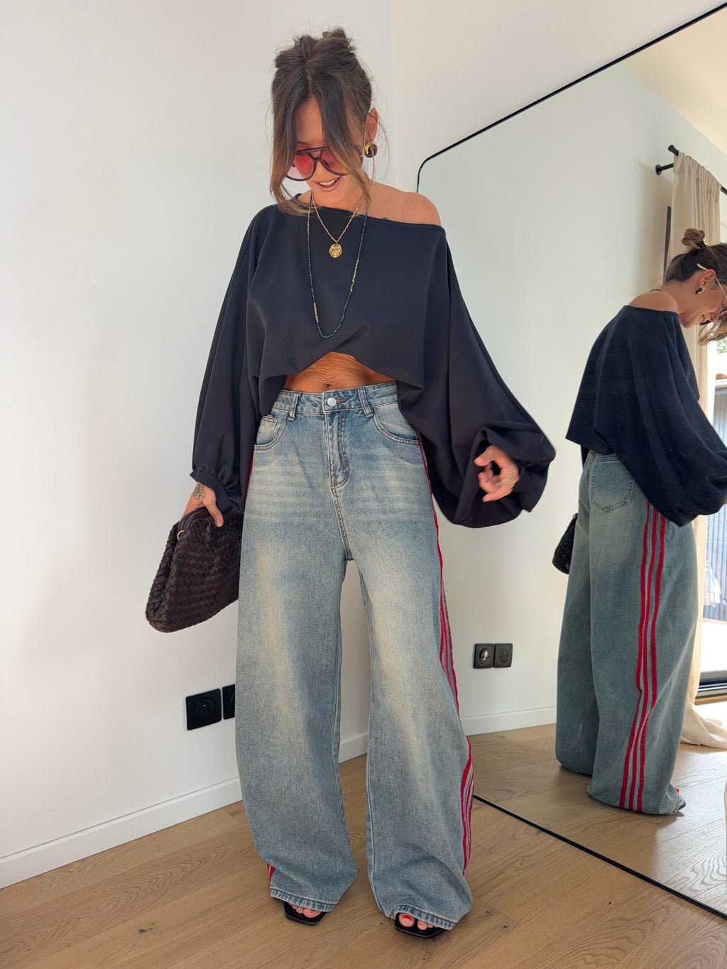 Jeans à bandes rouges (pré commande)