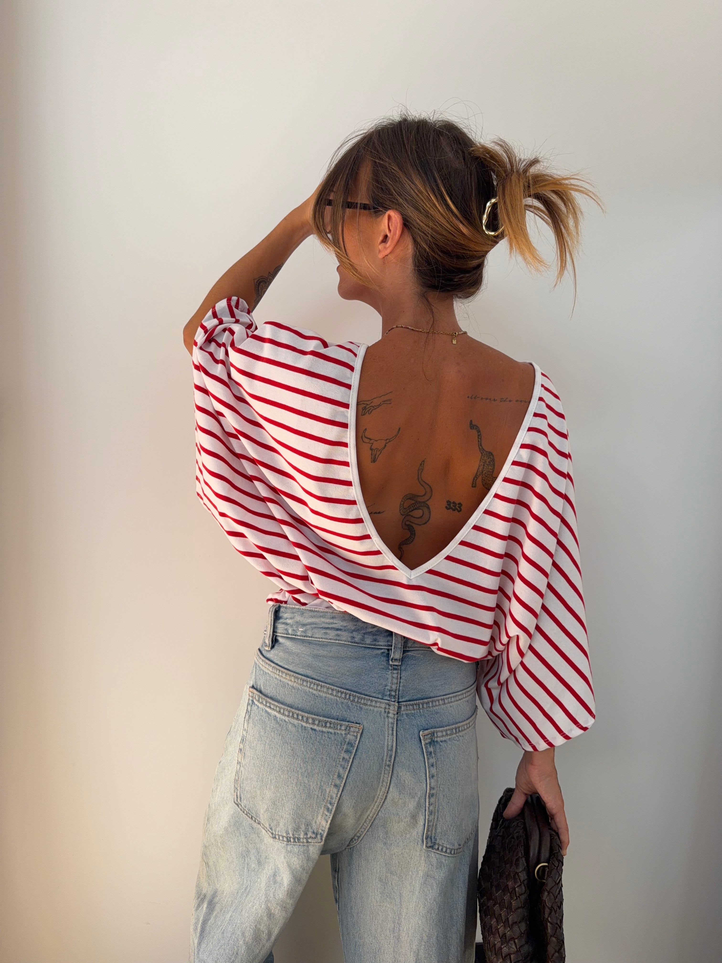 T-shirt dos nu V - blanc rayé rouge