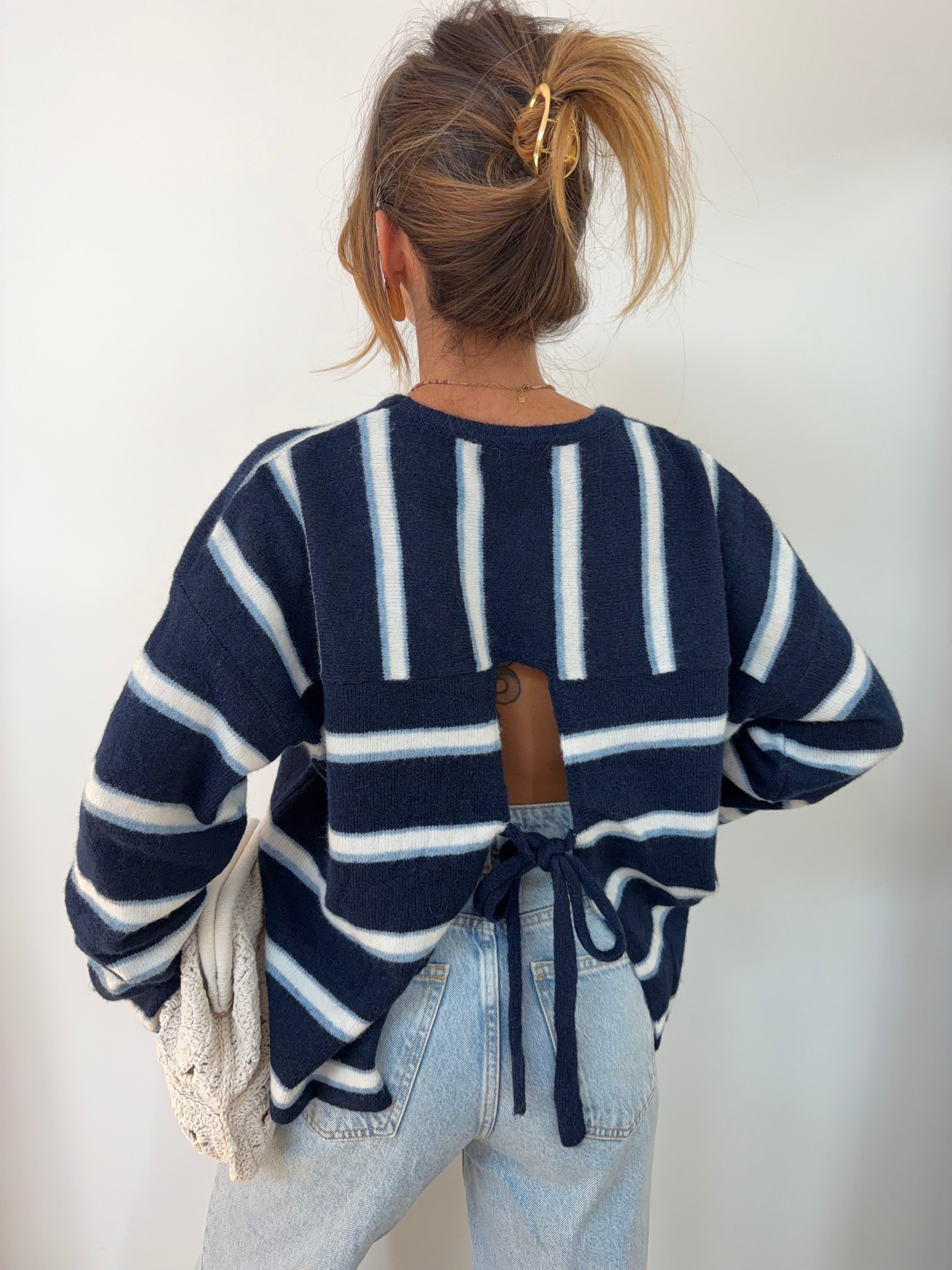 Pull rayé avec noeud - bleu