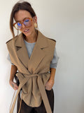 Blazer sans manche ceinturé - camel