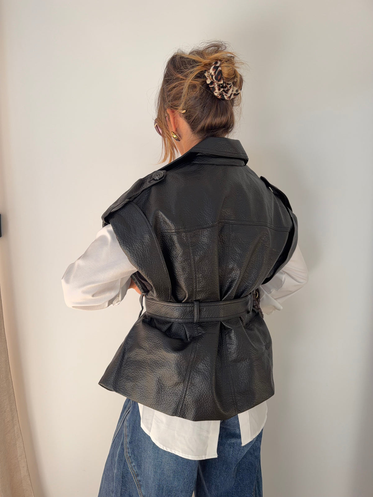 Perfecto en cuir sans manche