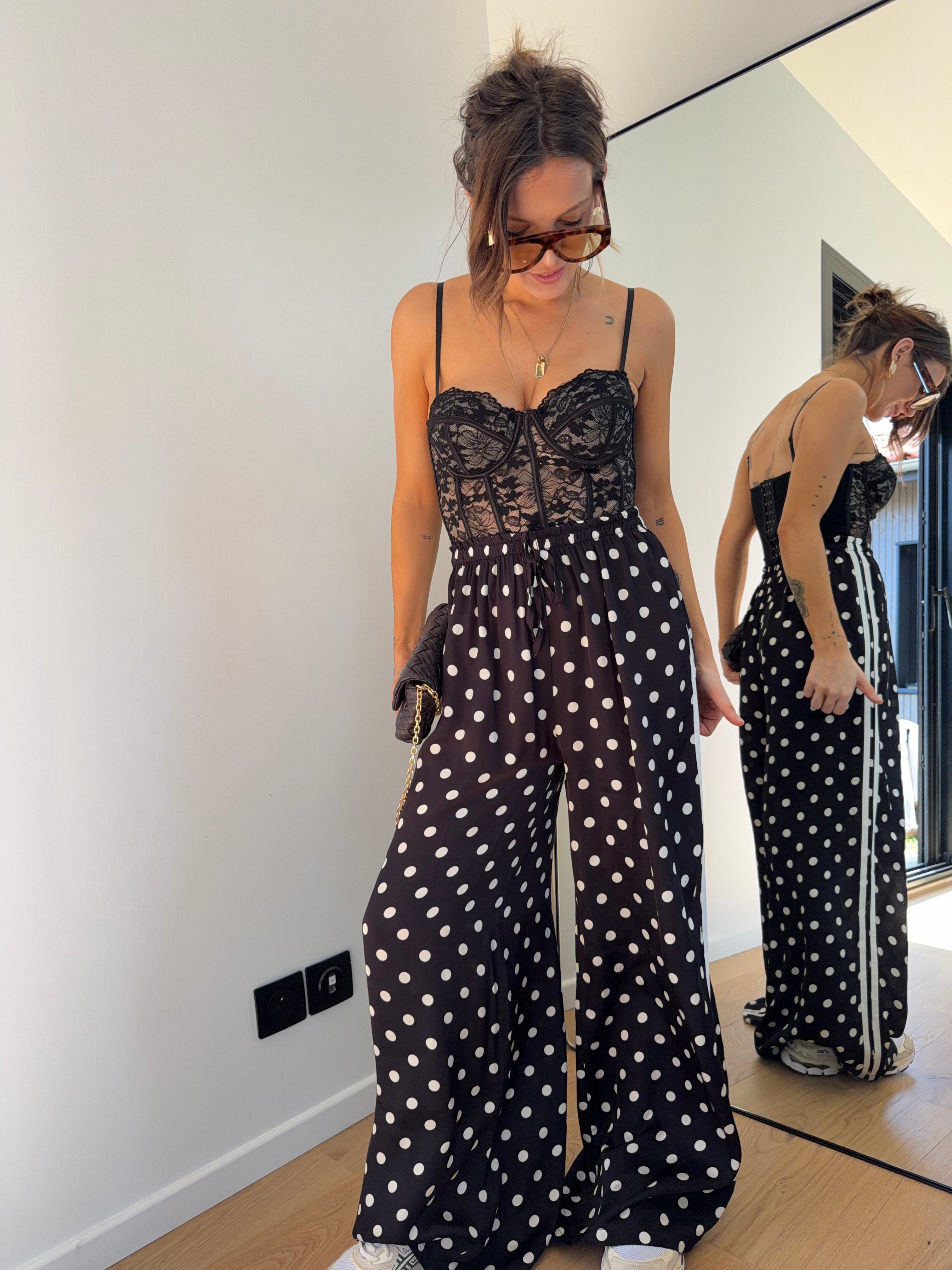 Pantalon en soie fluide à pois - noir