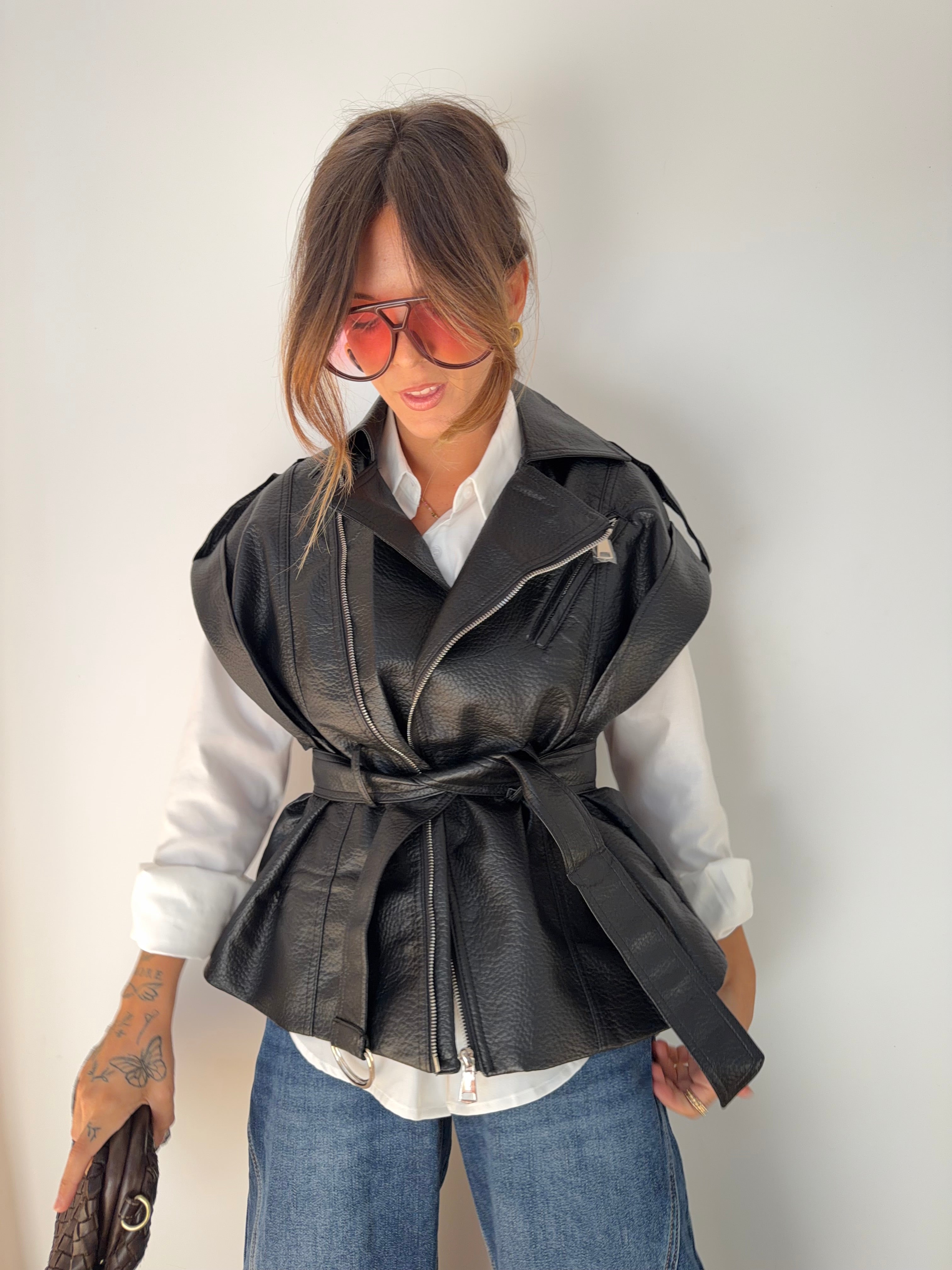 Perfecto en cuir sans manche