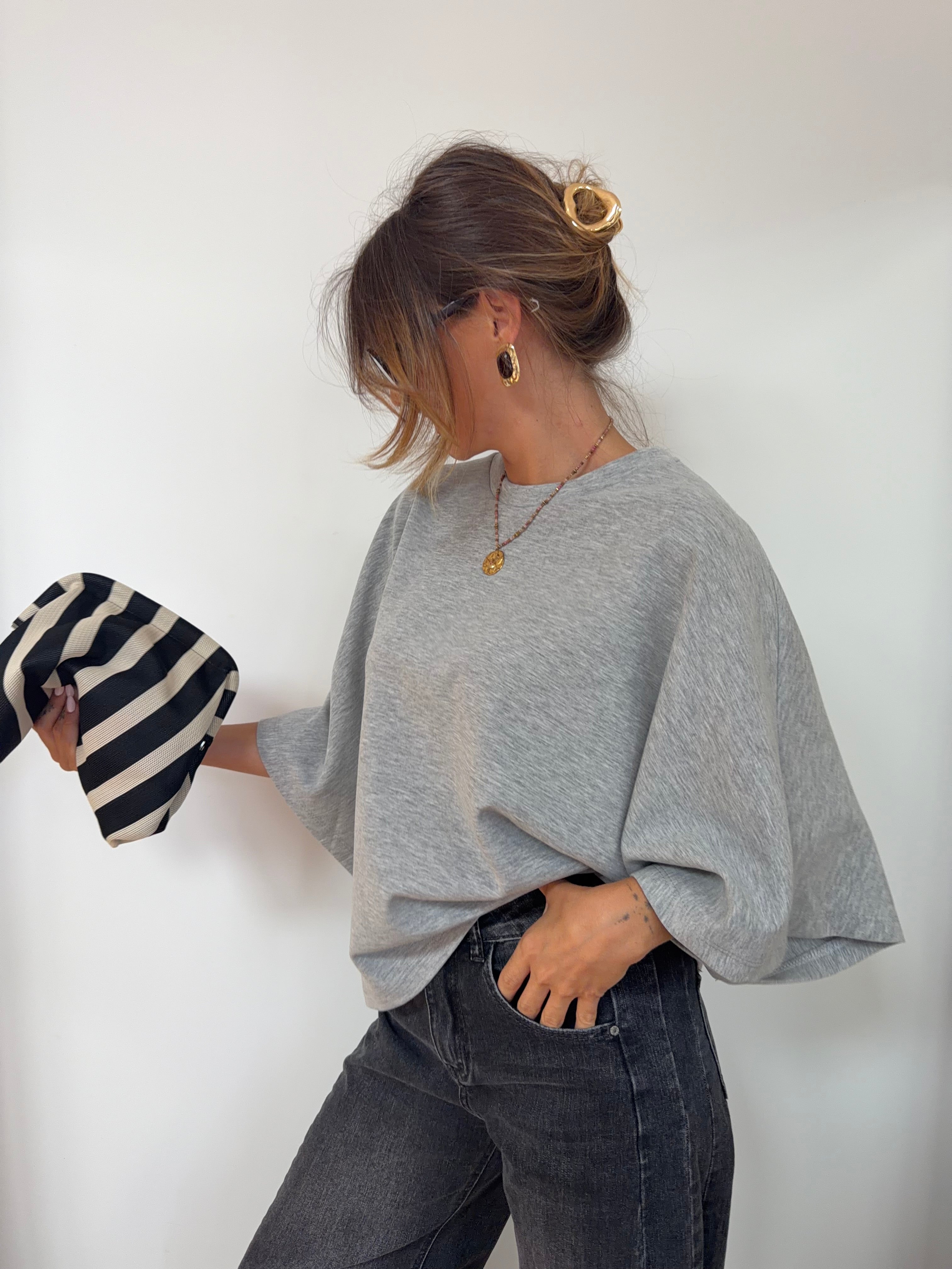 Sweat léger parfait  - gris