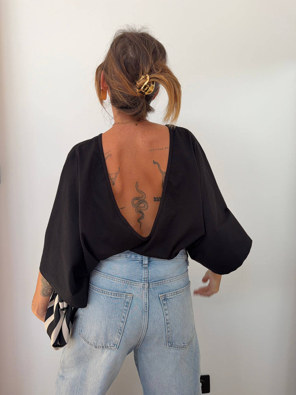 T-shirt Lover's dos nu V - noir (pré commande)