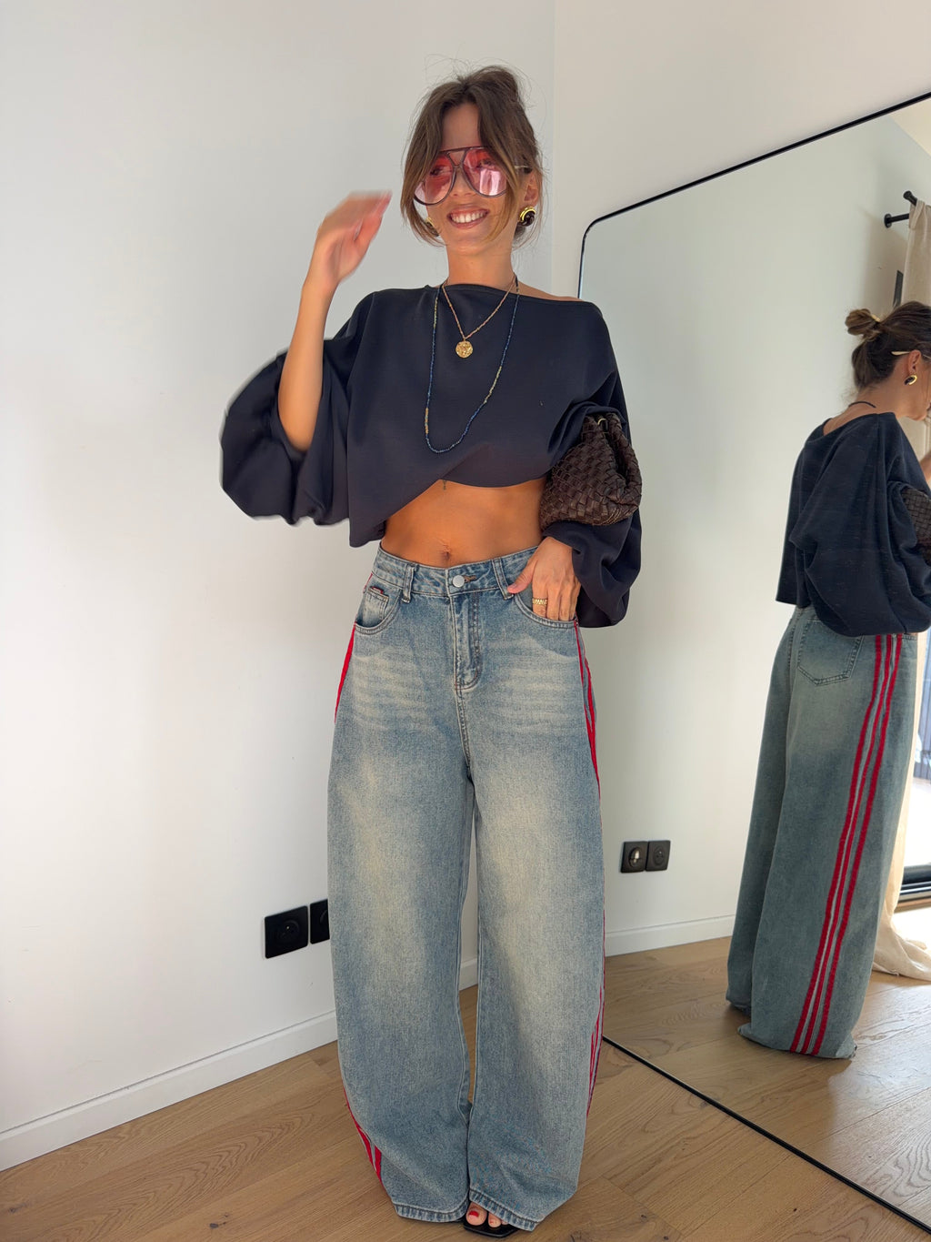 Jeans à bandes rouges (pré commande)