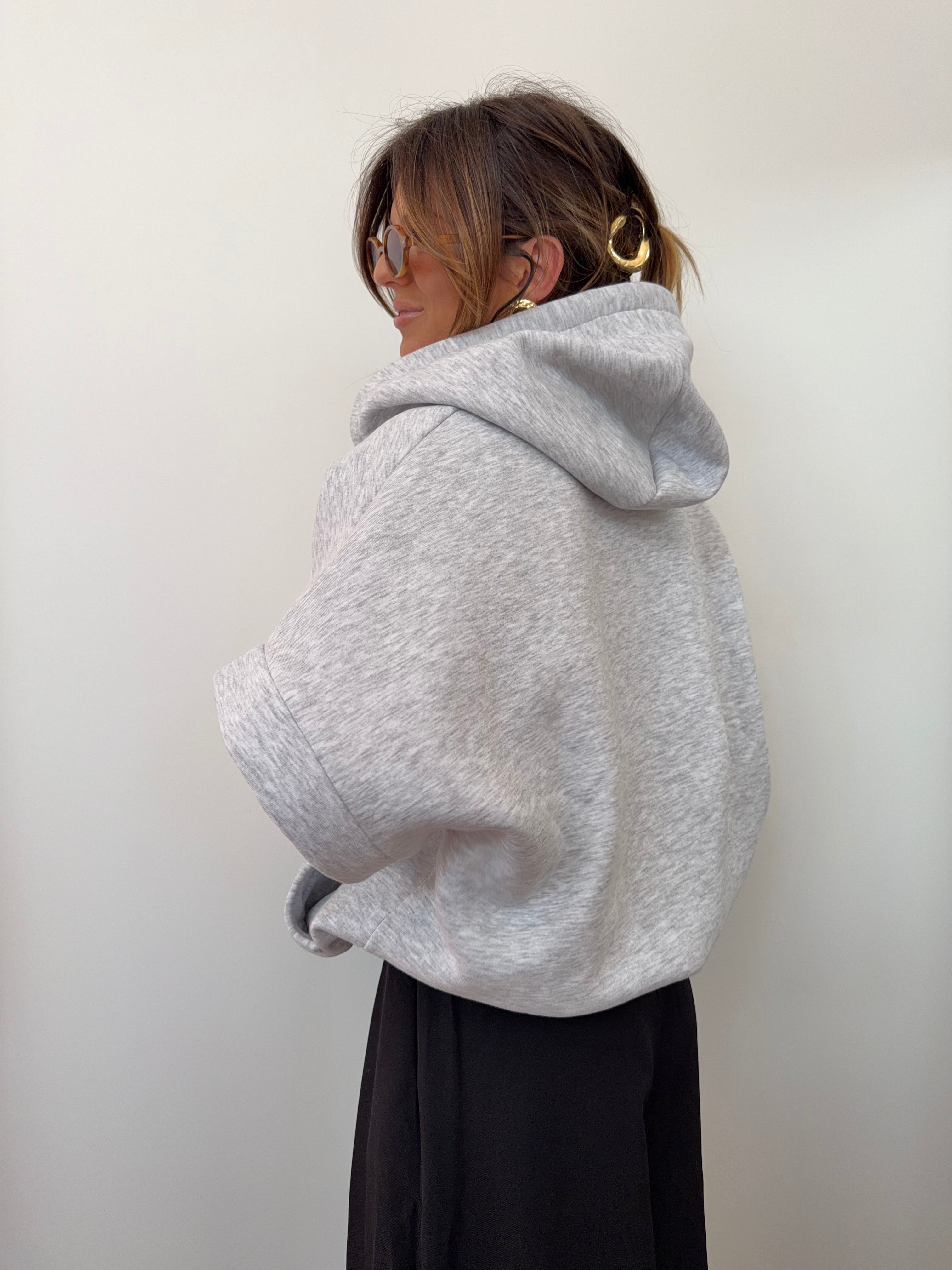 Veste sweat à zip et capuche - grise