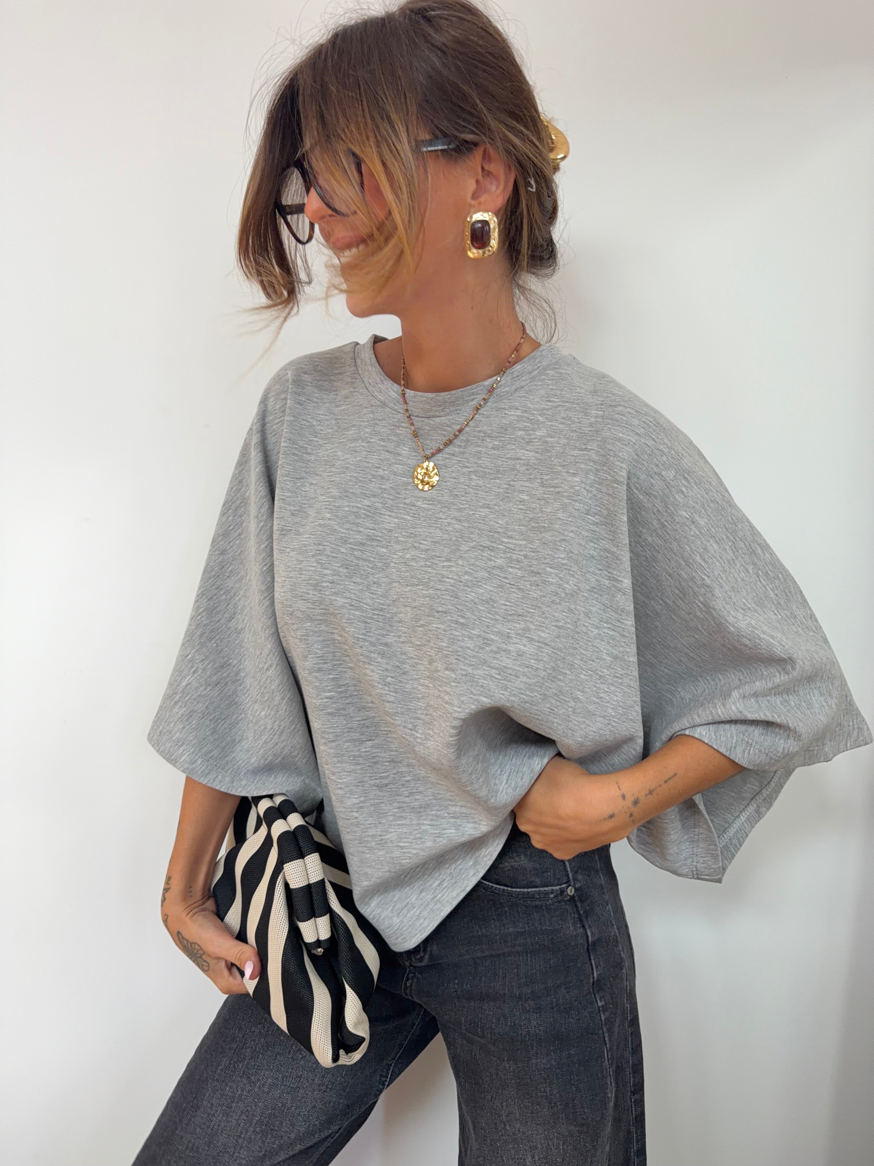 Sweat léger parfait  - gris