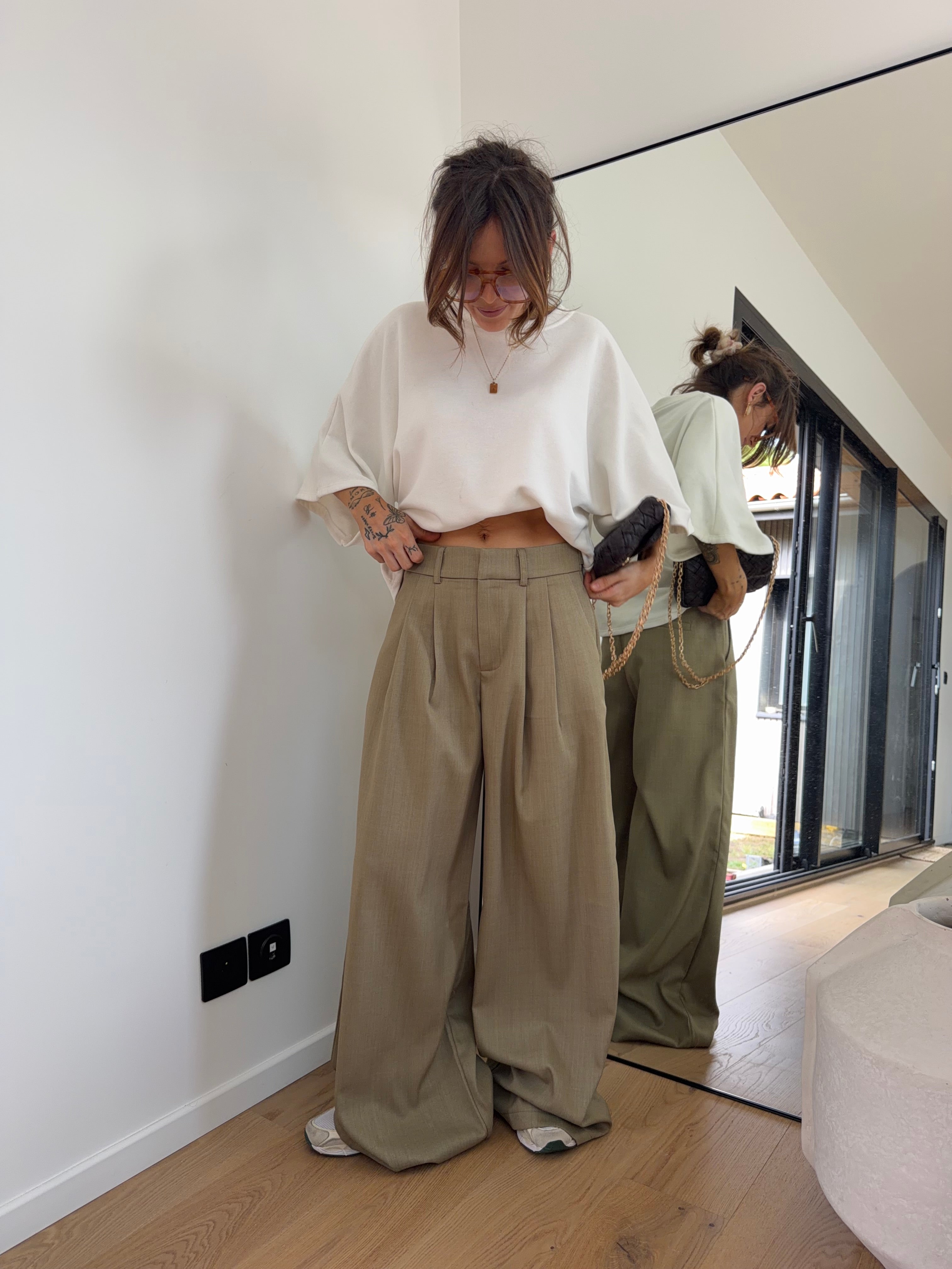 Pantalon droit à détails - olive