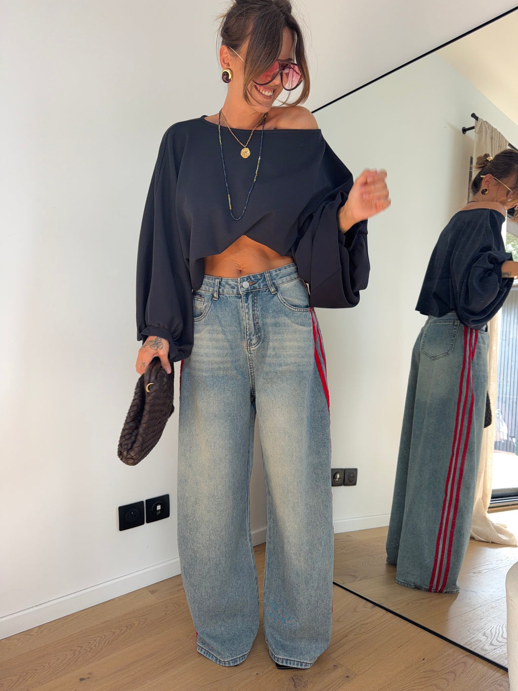 Jeans à bandes rouges (pré commande)