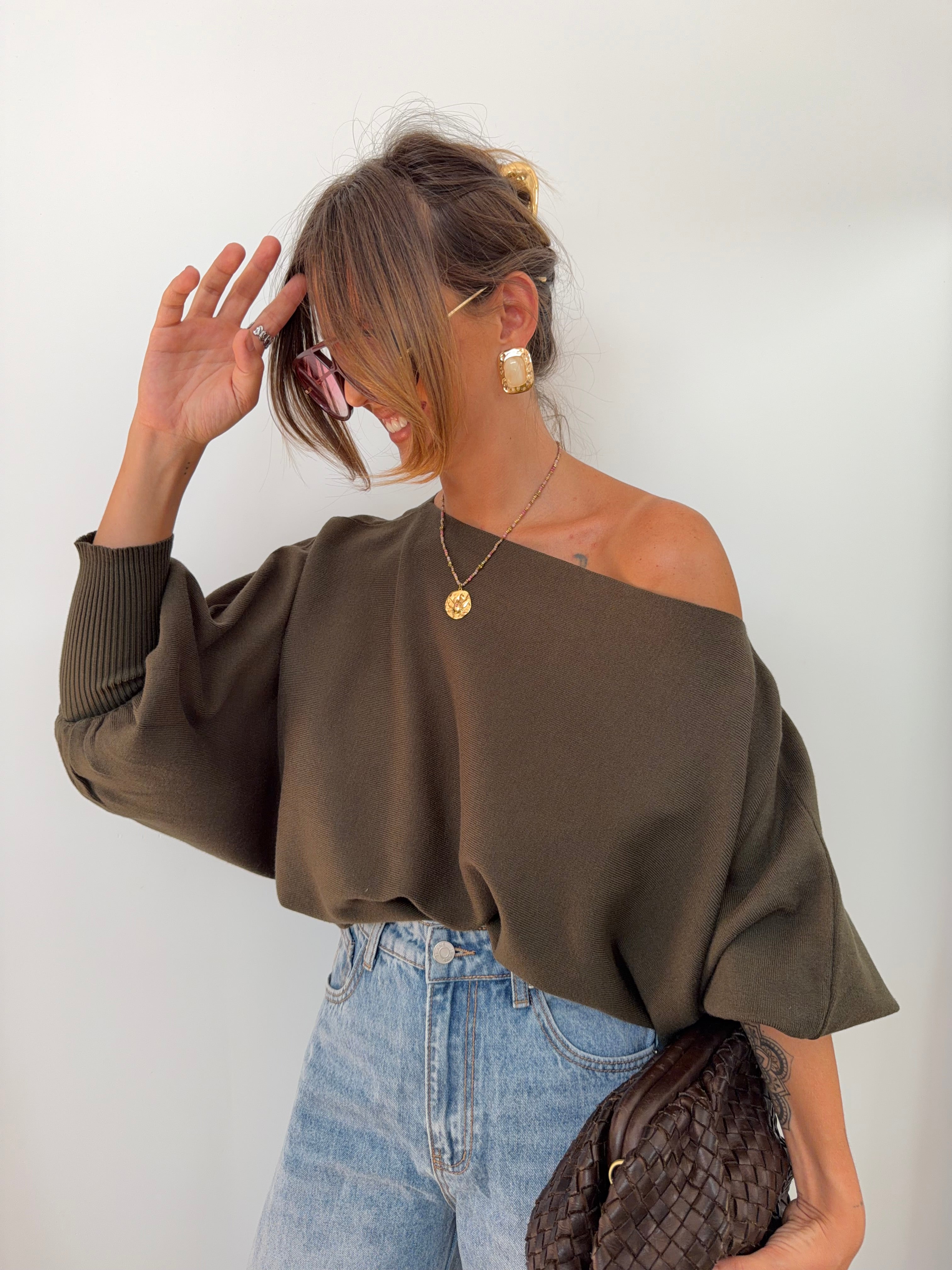 Pull asymétrique court - kaki